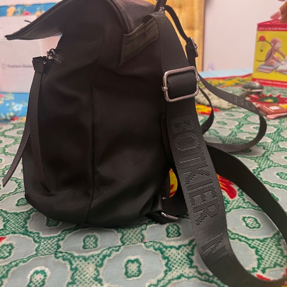 Botkier Back pack - Picture 3 of 6